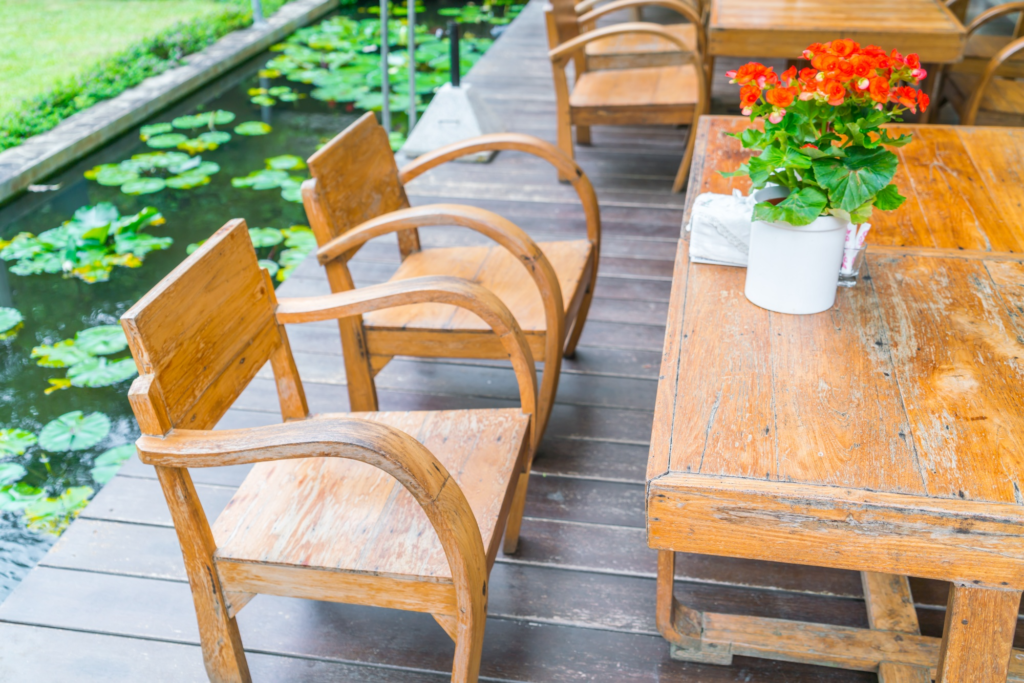 Wood Pallet Patio Table