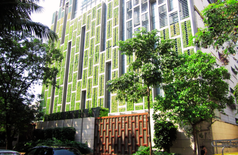 entracnce of antilia - mukesh ambanis residence