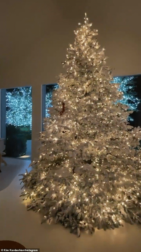 Whoville-Inspired Decor by kim kardashian