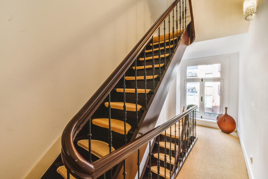 Wooden Staircase Railing Ideas